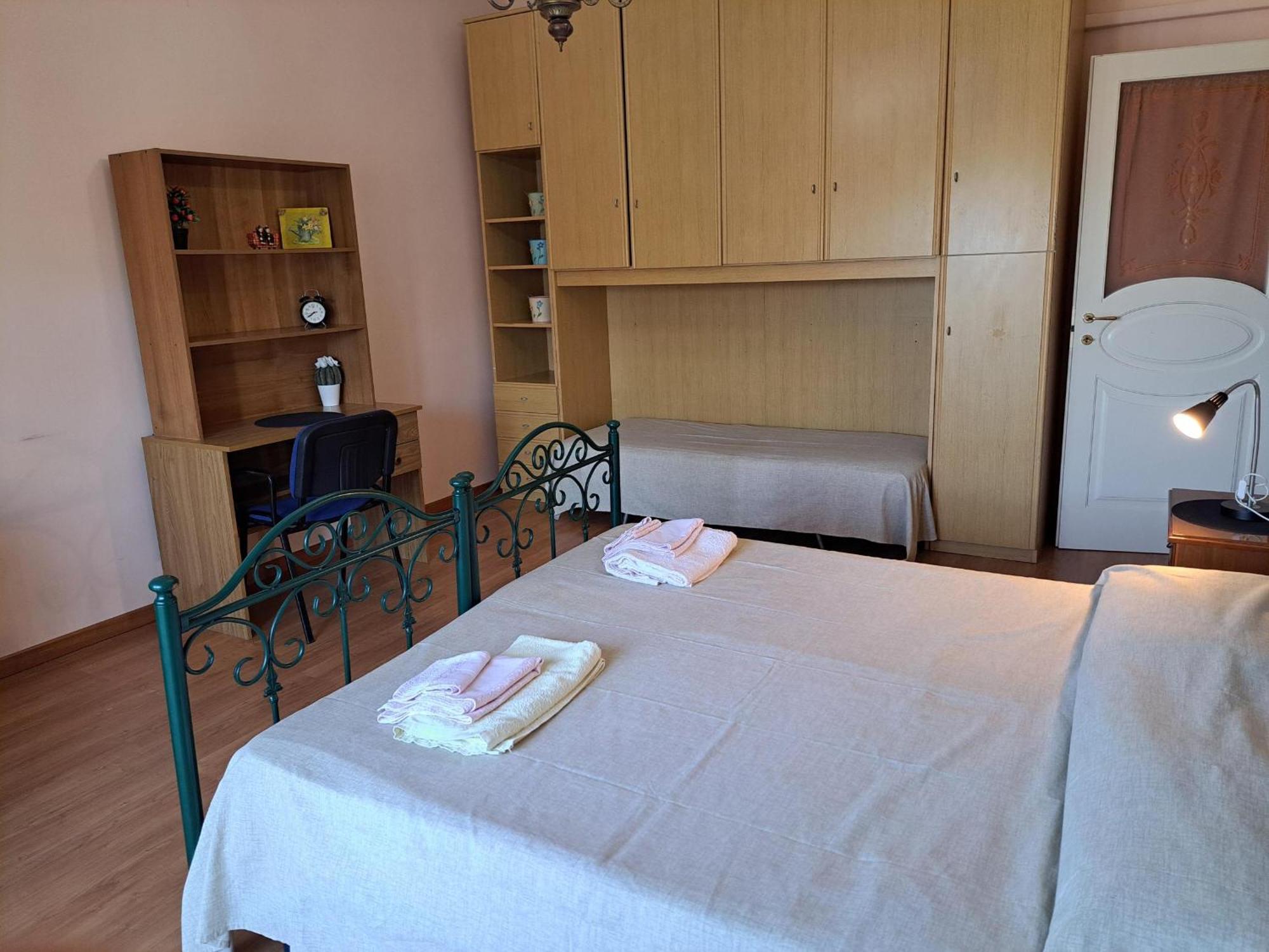 Mamma Gina Apartment Лече Екстериор снимка